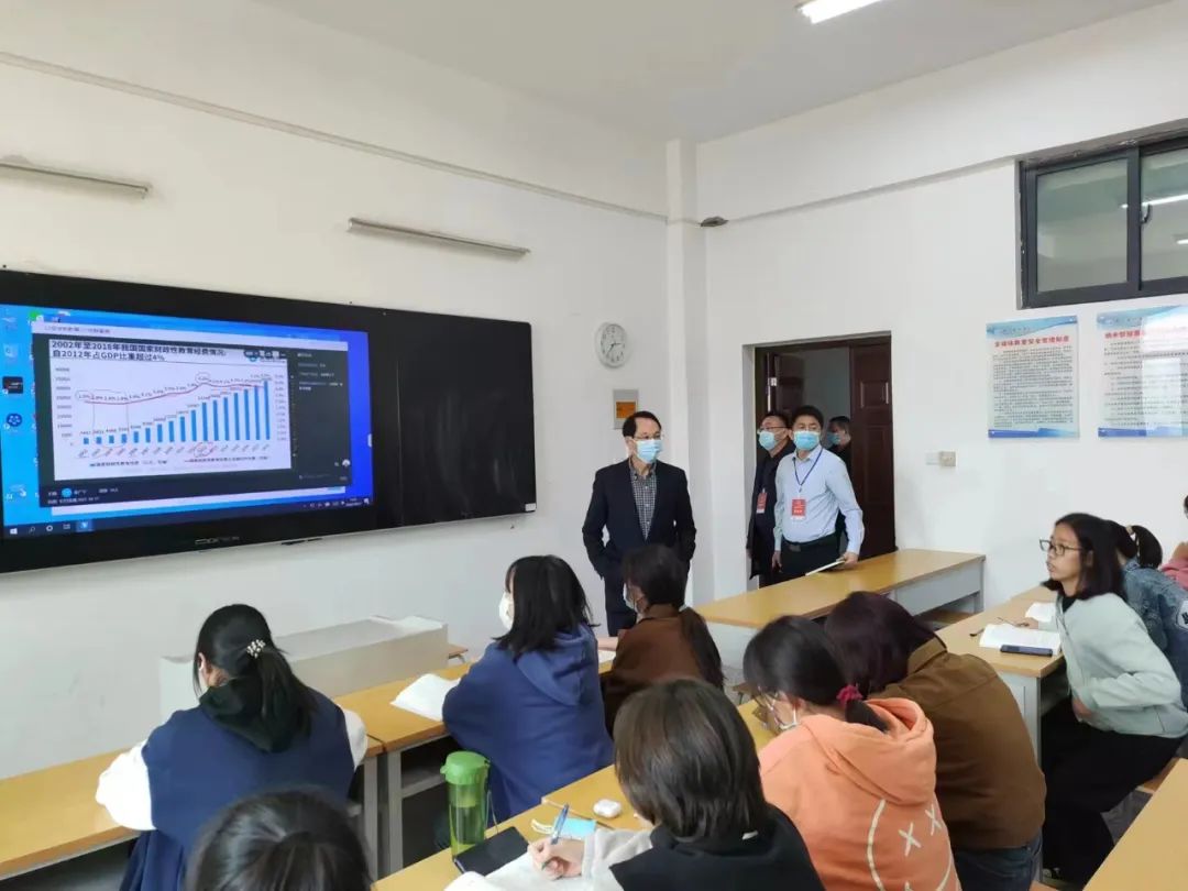 疫情下的郑州师范学院教务管理，挑战、应对与未来展望