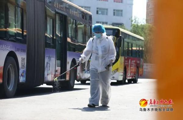 乌鲁木齐疫情防控新闻发布会，坚定信心，科学防控，共筑安全防线