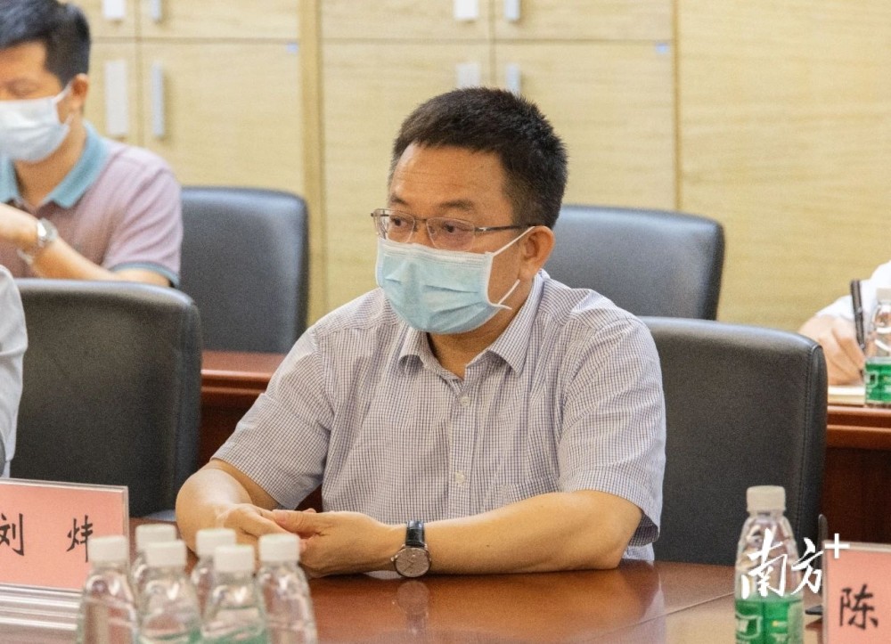 新疆乌鲁木齐封城时间揭晓，疫情下的城市管理与民生考量