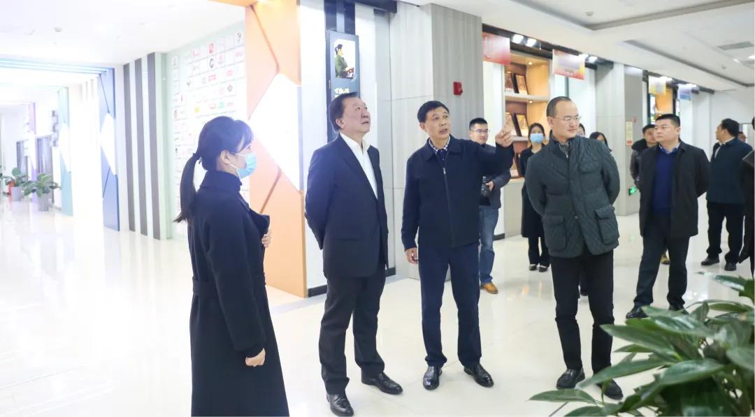 精准防控下的重庆，城市生活与复苏