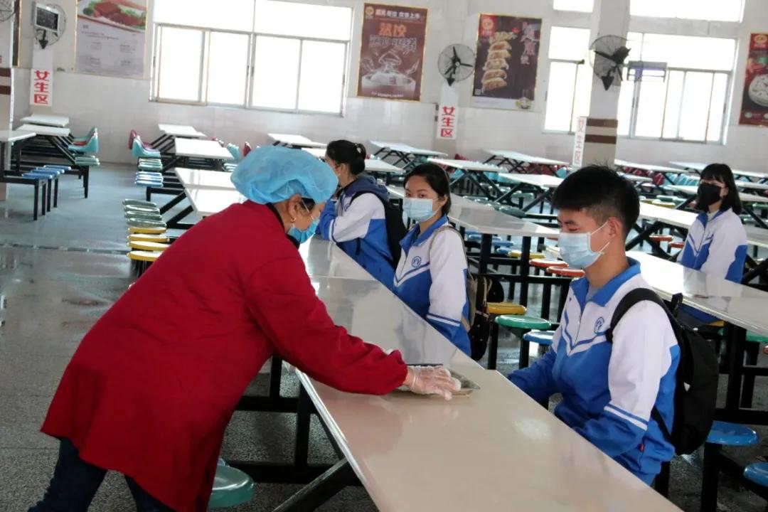湖北省住建厅疫情防控中的担当与作为