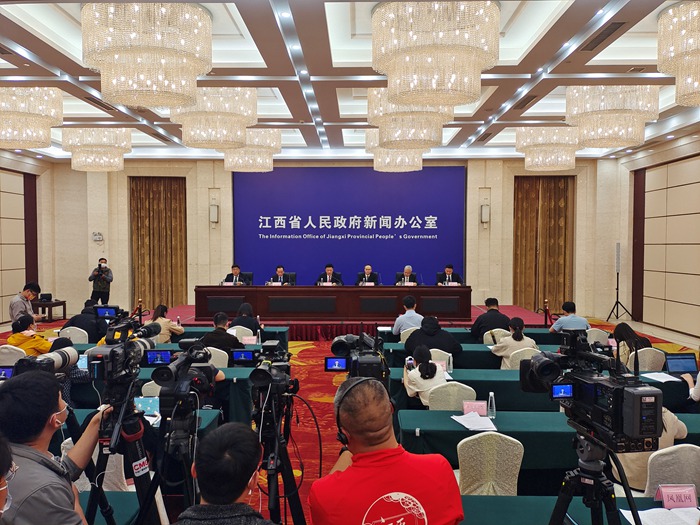 江西疫情精准防控下稳定复苏