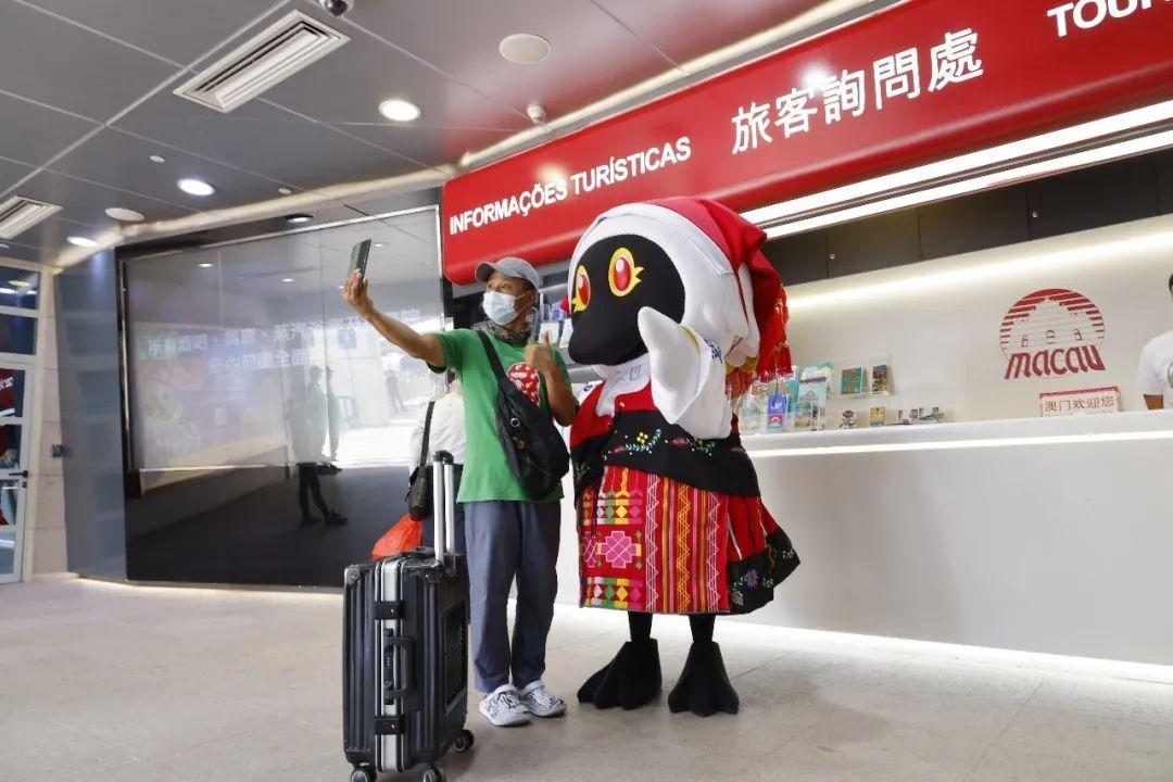 澳门疫情挑战升级，新增确诊病例下的应对策略