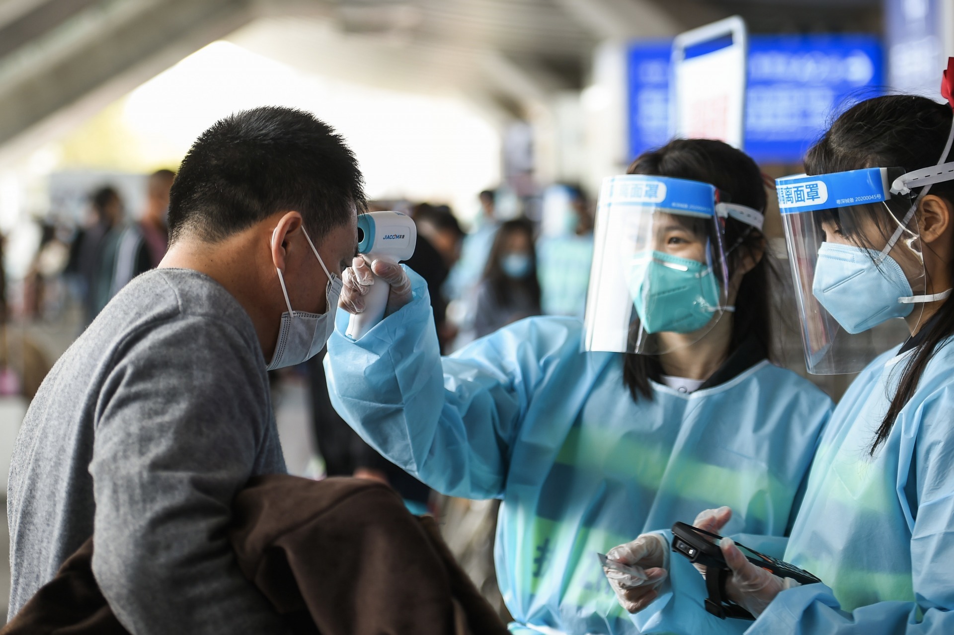 广东科学防控疫情，精准施策共筑健康防线