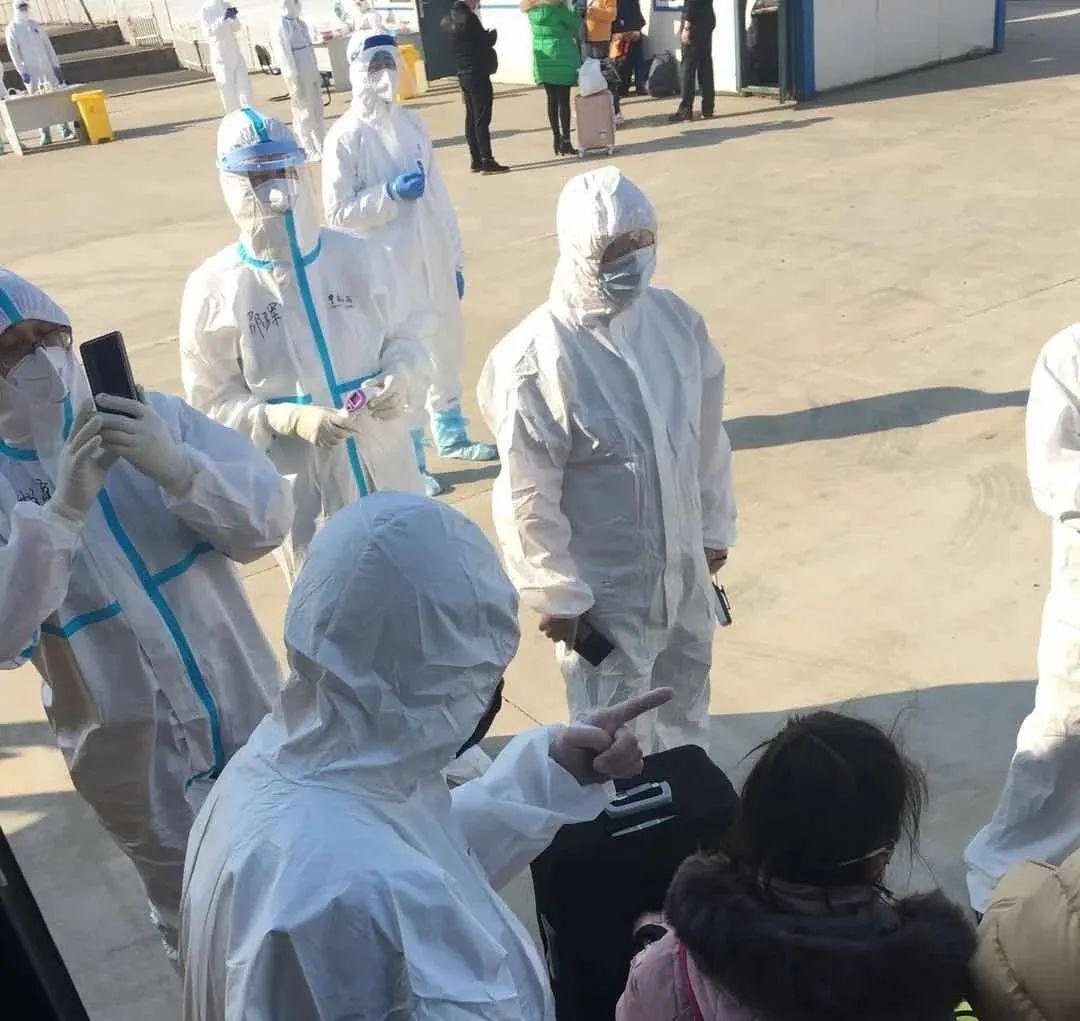 上海新冠疫情，全面审视挑战与应对策略